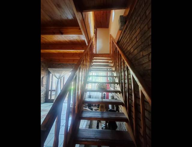 3 BEDROOM HOUSE FOR SALE IN DASPOORT ESTATE